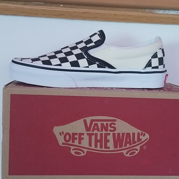 Vans - Picture 1 of 1